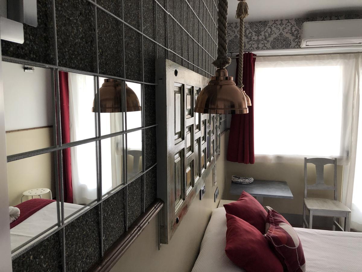 Hostal Boutique Luna De Gavin Cullera Exterior foto